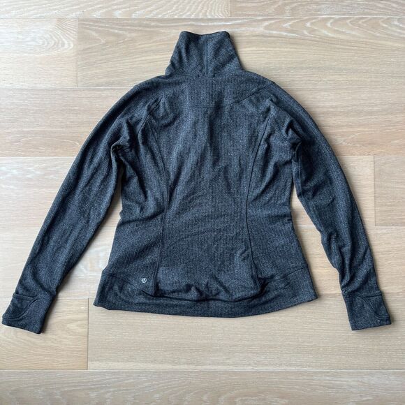Lululemon Think Fast Pullover - Size 12 - Black Herringbone Pattern - Picture 3 of 5